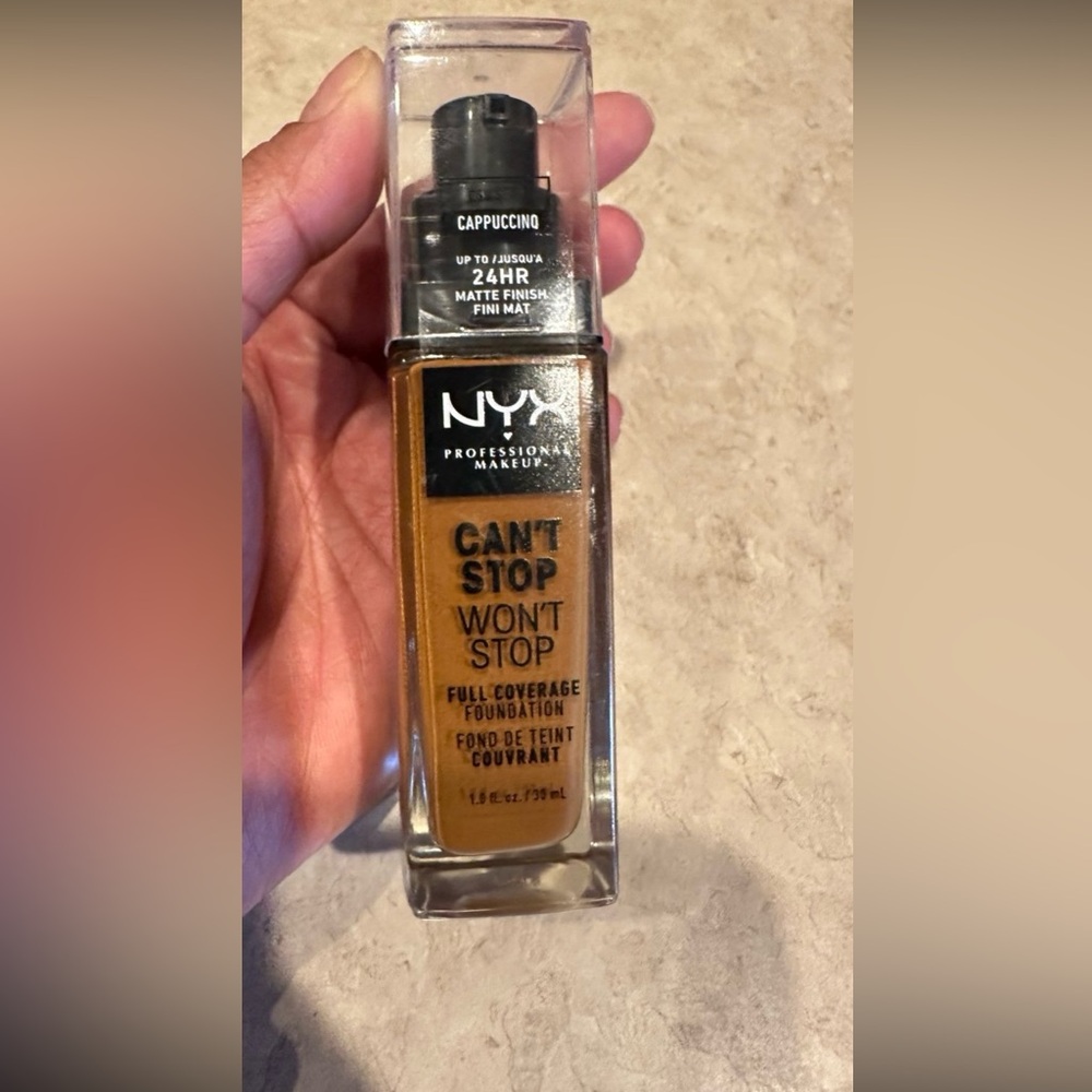 NYX Can't Stop Won't Stop Foundation - Rich Tan
